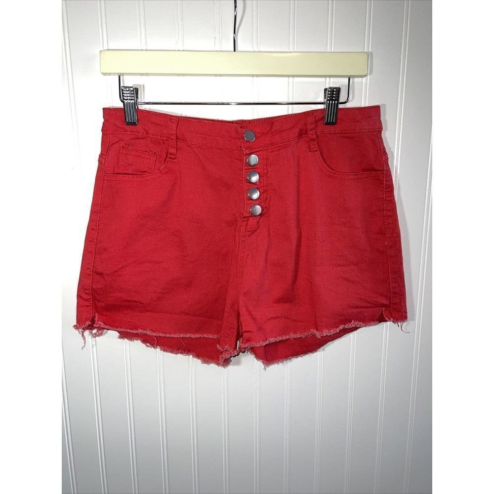 Button Front Frayed Hem Red Shorts Size Large￼